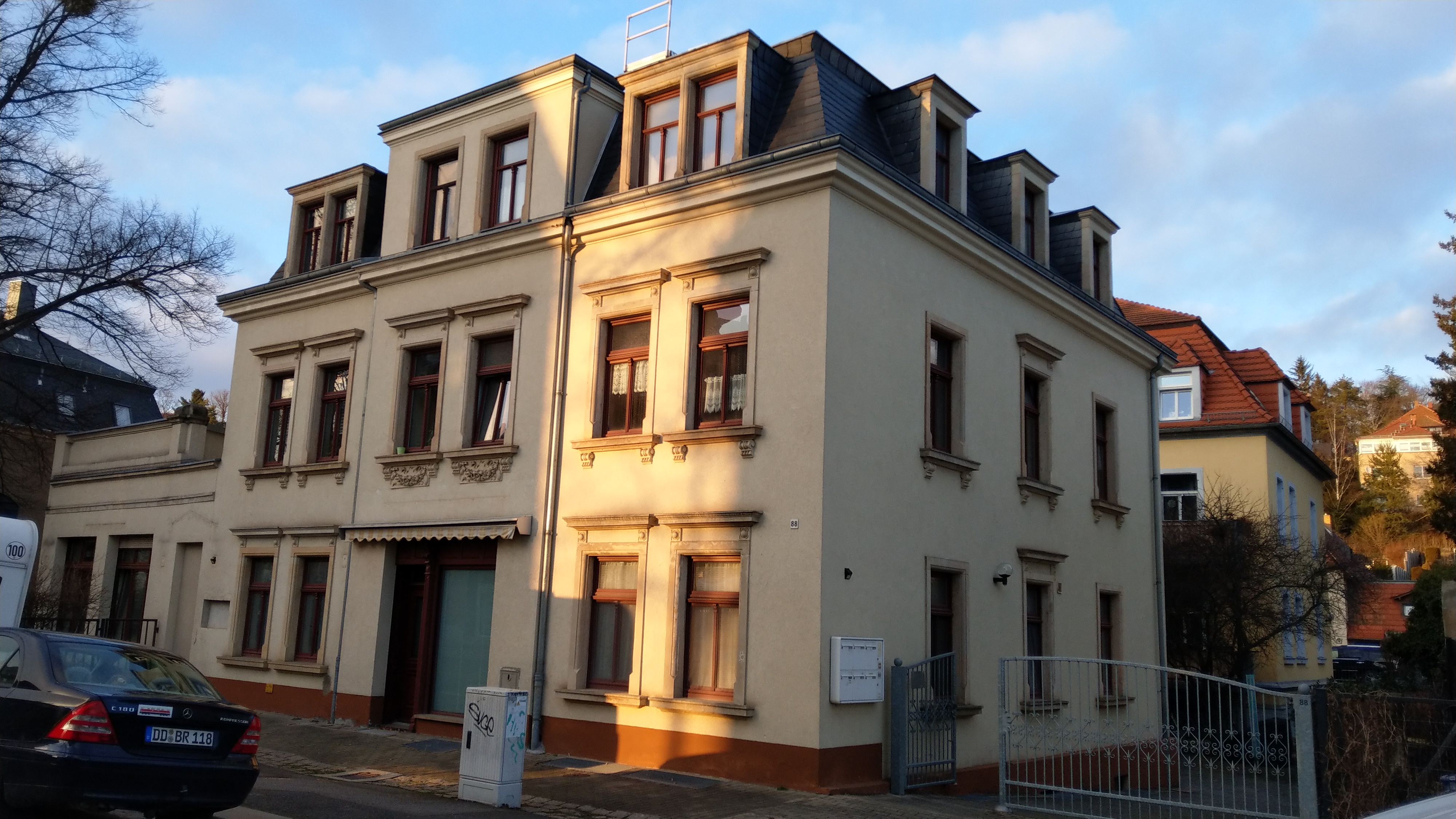 MW/3664, 3 - Raum Maisonette Wohnung mit EBK in DD - Trachau