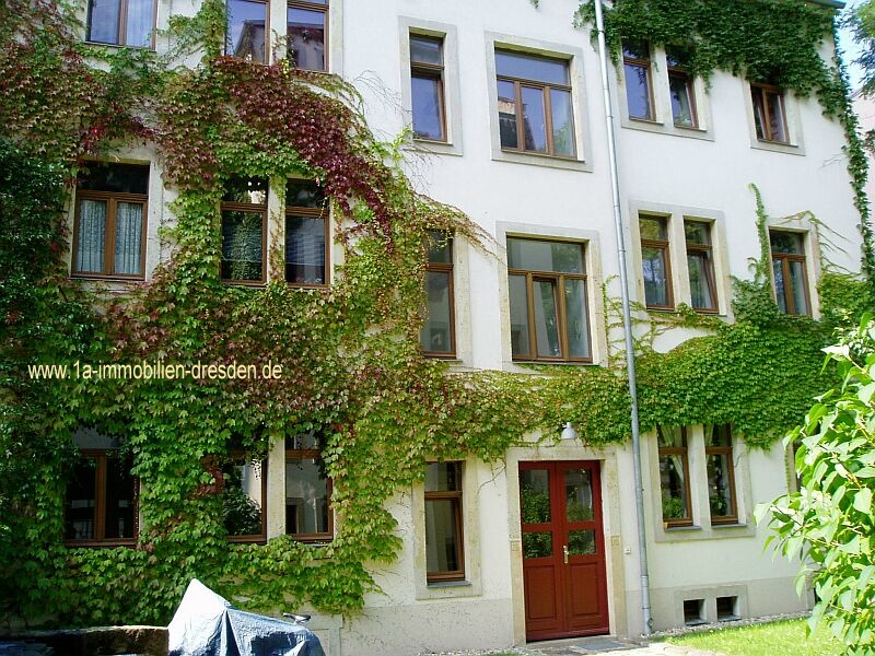 MW/WENr13/Först, 2 - Raumwohnung mit Balkon mitten in der Neustadt