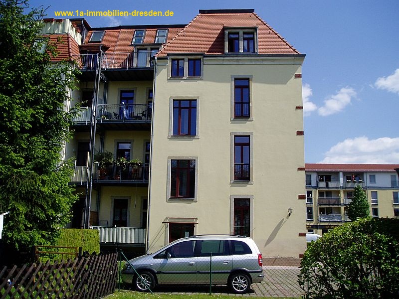 MW/3652, 3 - Raumwohnung mit Balkon in Dresden - Striesen